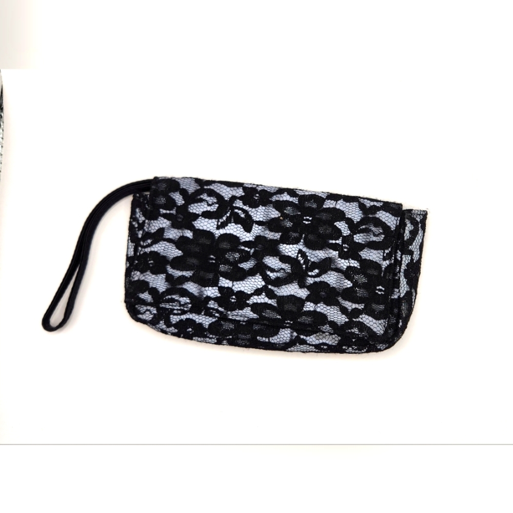 Victoria's Secret Wristlet. Cosmetic/Makeup, Clutch/Bag